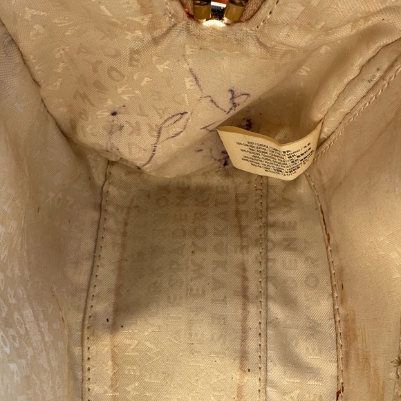 Kate Spade Leather Cut-Out Crossbody - Picture 7 of 9